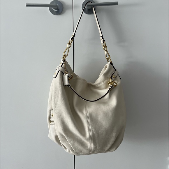 *SOLD LOCAL* COACH | Vintage 2000’s shoulder bag - Picture 8 of 8